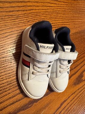 Tommy Hilfiger White Sneakers with Navy & Red Stripe - Toddler Size 7